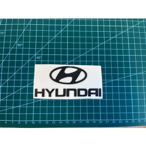 Hyundai felirat logoval autósmatrica (fekete, 10cm)