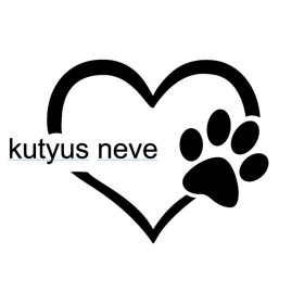 Szív és tappancs, a kutyusod nevével autómatrica