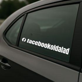 Egyedi Facebook autómatrica